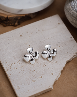 Silver Clover Bloom Stud Earrings