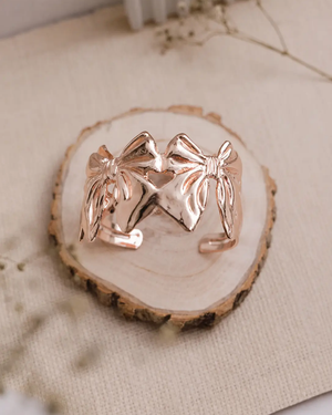 Elegant Rose Gold Bow Design Open Cuff Bracelet for Women