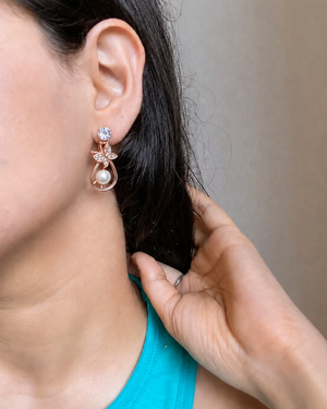 Rose Gold Butterfly Pearl Drop Earring